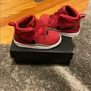 Nike Jordan Legacy Shoes Toddler 8c